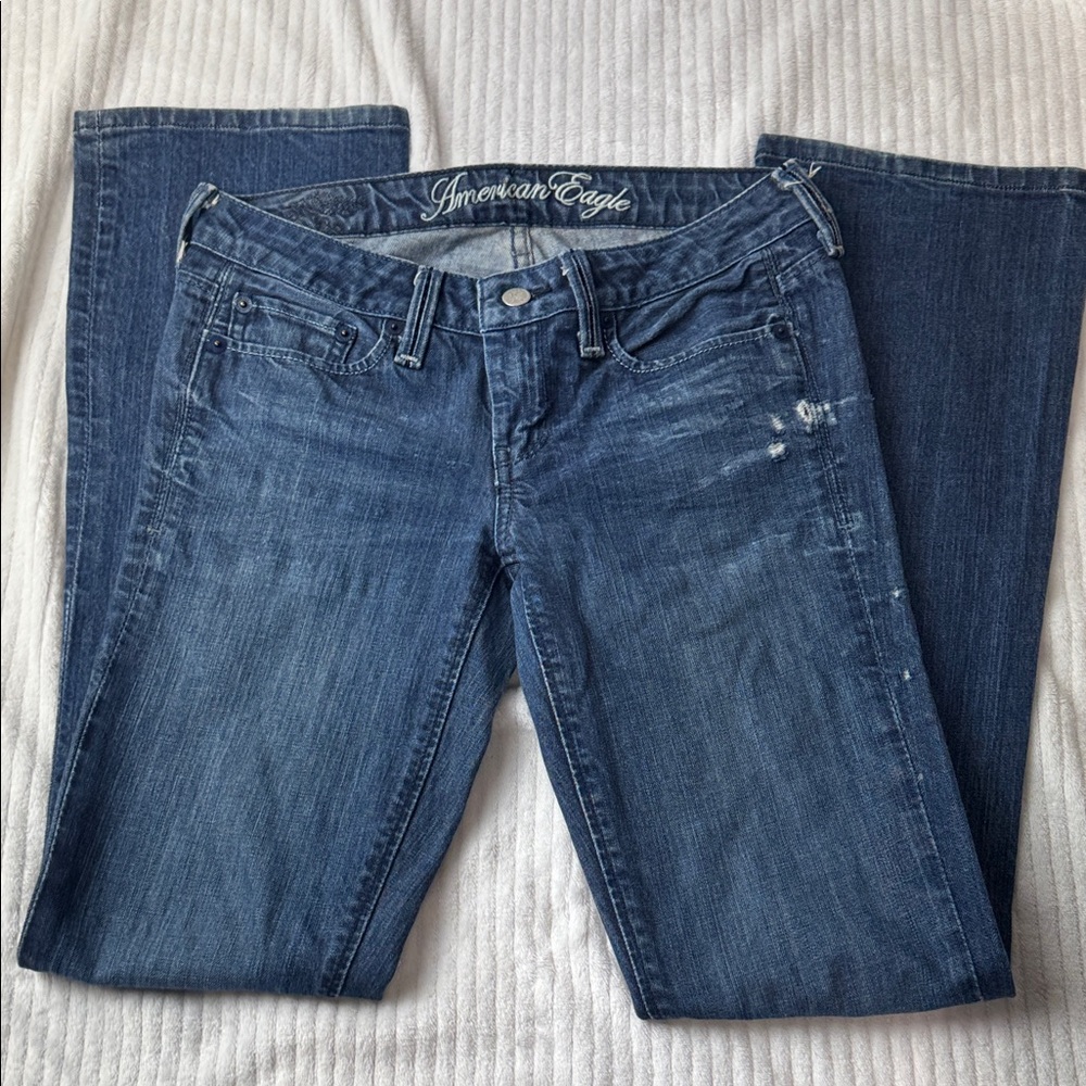 American Eagle Outfitters Women's Dark Blue Straight Leg Jeans